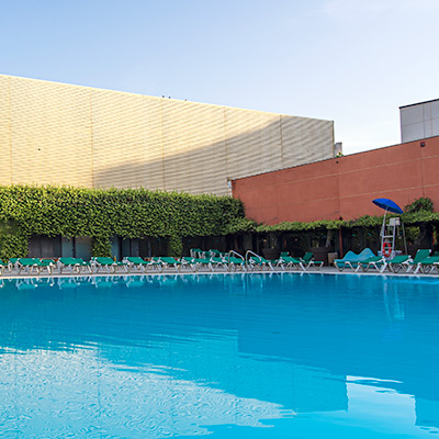 CEM Bac de Roda - Piscina Exterior