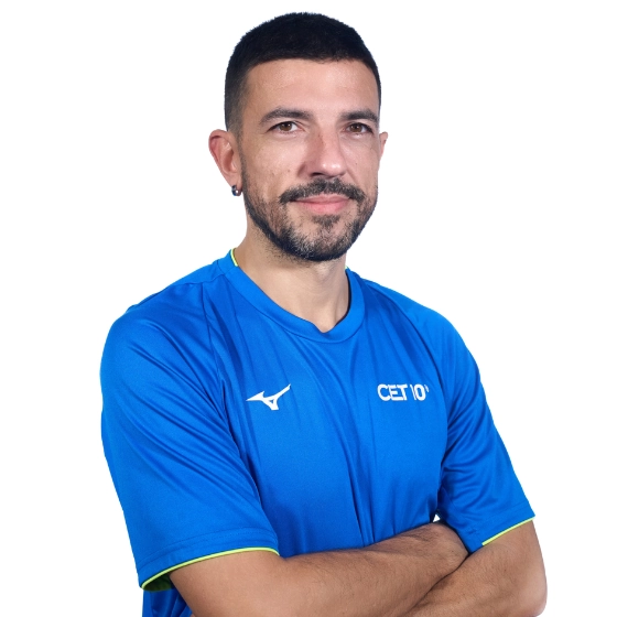 Carlos activitats dirigides bac de roda